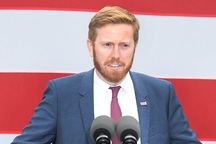 Nghị sĩ Cộng hòa sợ bị sát hại vì ủng hộ luận tội ông Trump