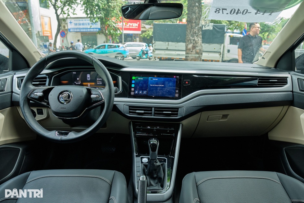 Chênh giá tới 100 triệu, các phiên bản của Skoda Slavia khác biệt thế nào? - 7 Chênh giá tới 100 triệu, các phiên bản của Skoda Slavia khác biệt thế nào? - 7