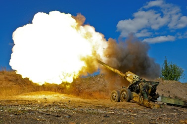 Nga tuyên bố tấn công ồ ạt các mục tiêu Ukraine