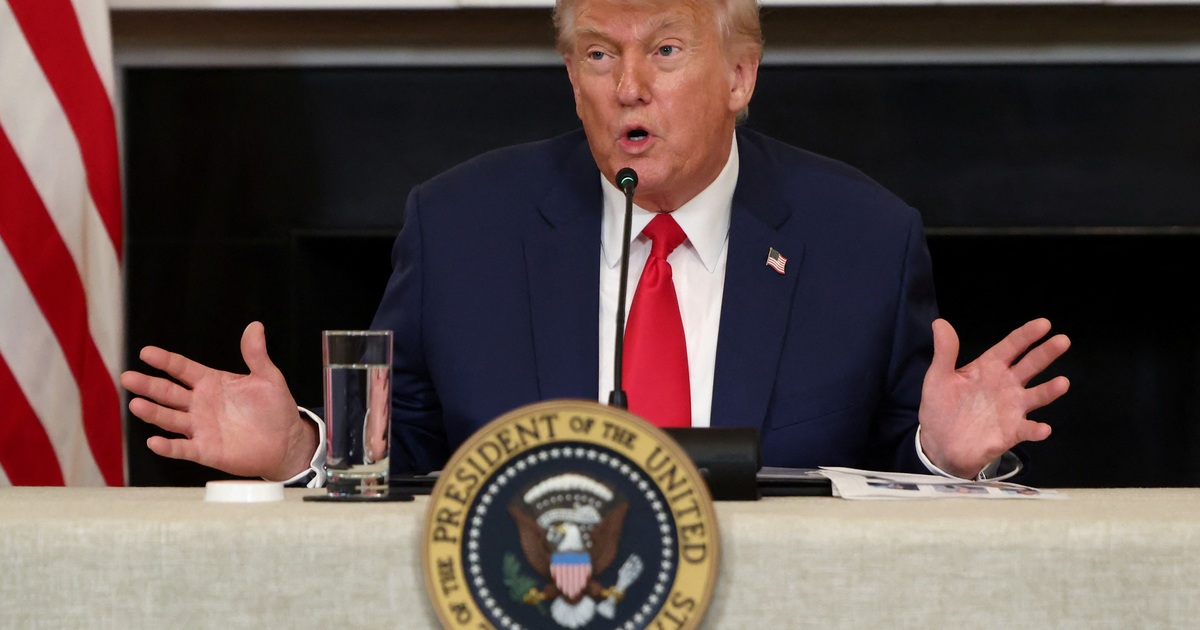 Vì sao ông Trump quyết theo đuổi thoả thuận hạt nhân với Iran?