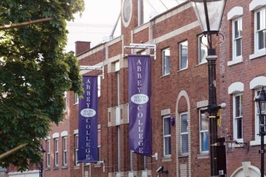 Học bổng trung học Anh - Abbey DLD Colleges