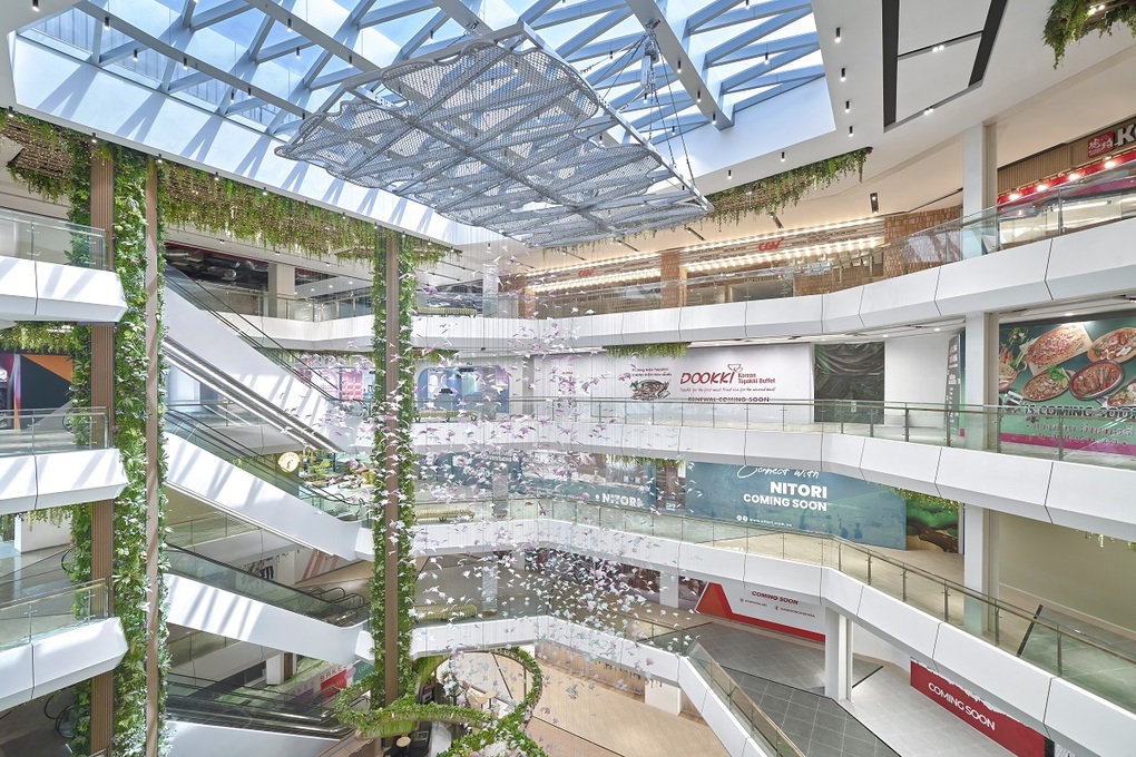 Diện mạo Vincom Mega Mall Grand Park - trung tâm mua sắm, vui chơi dịp hè 2024 - 1 Diện mạo Vincom Mega Mall Grand Park - trung tâm mua sắm, vui chơi dịp hè 2024 - 1