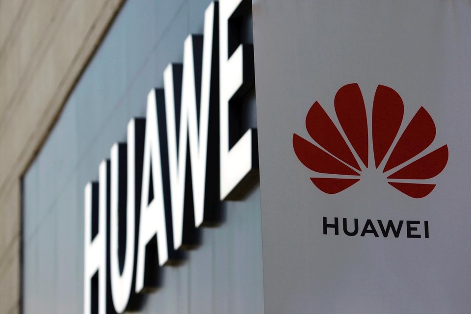 Mỹ siết trừng phạt Huawei giữa lúc căng thẳng - 1 Mỹ siết trừng phạt Huawei giữa lúc căng thẳng - 1