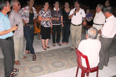 Những chiến sĩ làm cách mạng bằng tiếng hát