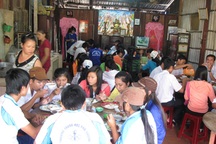 Ráo riết ôn tập chuẩn bị cho kỳ thi tốt nghiệp THPT