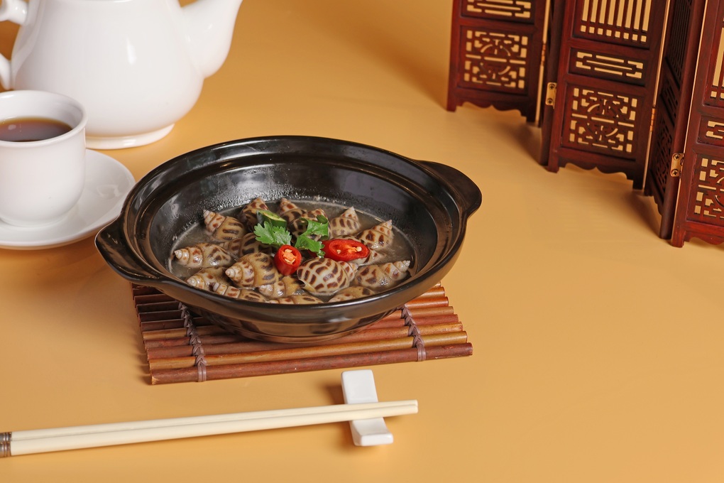 Restaurace Ngan Dinh Saigon představuje 3 pokrmy z mořských plodů vhodné na podzim a zimu - 2 Nhà hàng Ngân Đình Sài Gòn giới thiệu 3 món ăn hải sản thích hợp cho mùa thu đông - 2