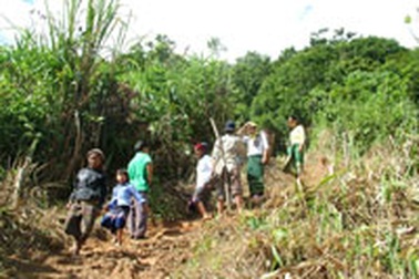 Kỳ 2: Bơ vơ trên đồi Cu-vơ