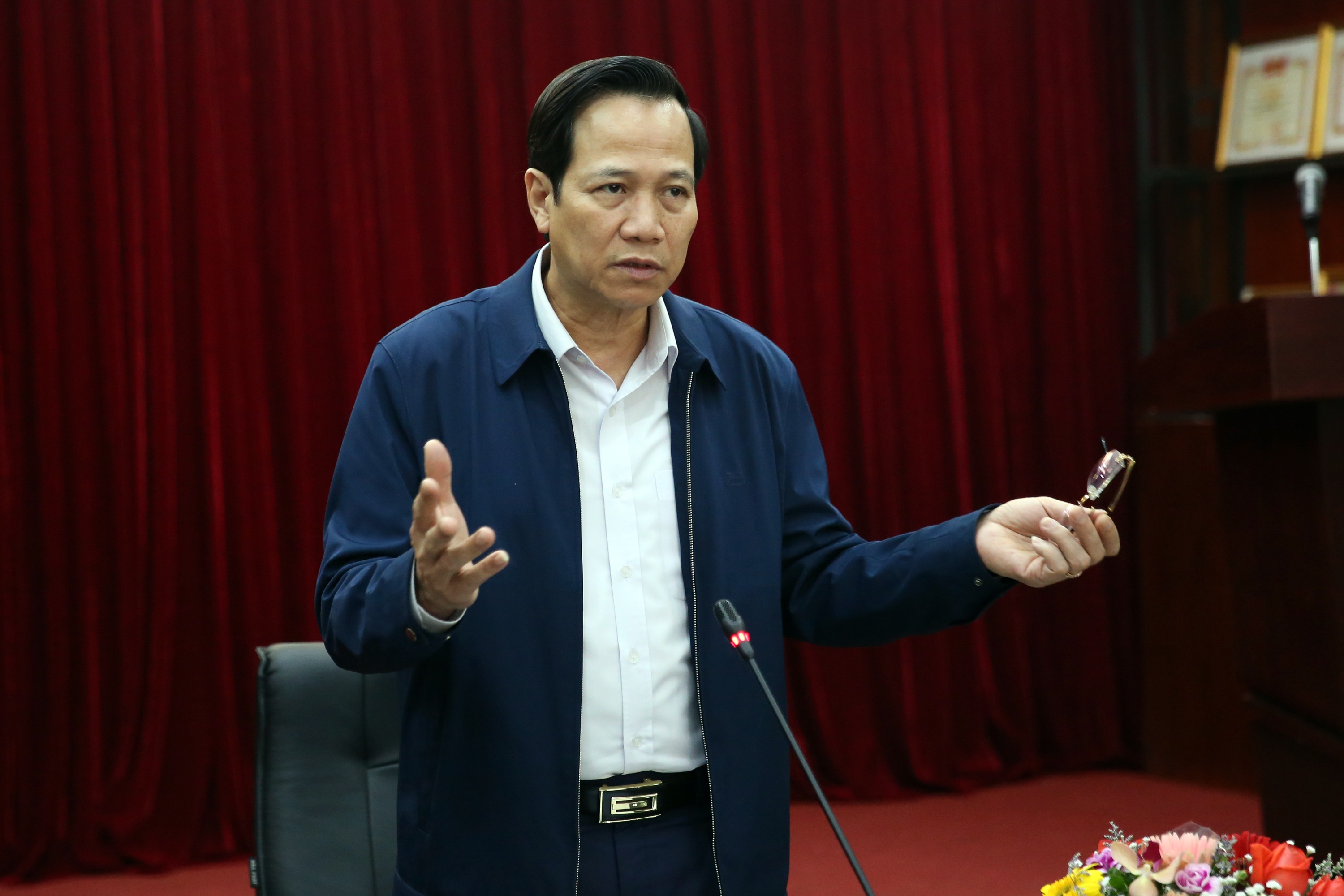 Bộ trưởng Đào Ngọc Dung: “Cải cách chính sách tiền lương cần hợp lòng dân” - 1 Bộ trưởng Đào Ngọc Dung: “Cải cách chính sách tiền lương cần hợp lòng dân” - 1