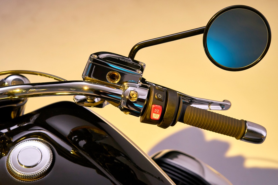 BMW R18 ra mắt trong sự thấp thỏm về Covid-19 - 24 BMW R18 ra mắt trong sự thấp thỏm về Covid-19 - 24