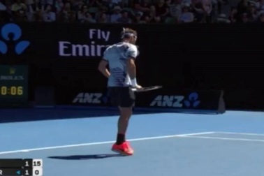 Federer dễ dàng đánh bại đối thủ Rubin