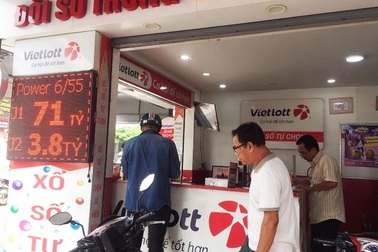 Hệ thống Vietlott gặp sự cố, nhiều điểm kinh doanh không in nổi vé, vì sao?