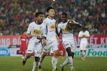 Xuân Trường toả sáng, HA Gia Lai giành 1 điểm tại Lạch Tray