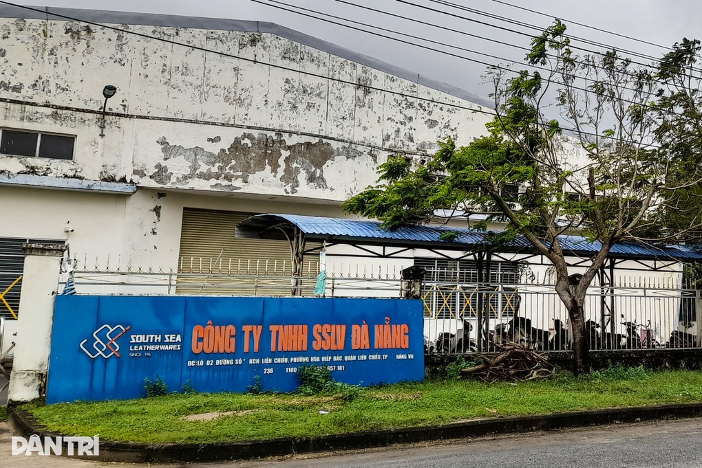 Vụ công nhân chặn xe hàng: Giám sát chi trả lương, hỗ trợ tìm việc mới - 1 Vụ công nhân chặn xe hàng: Giám sát chi trả lương, hỗ trợ tìm việc mới - 1