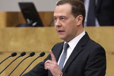 Nga giáng thêm đòn trừng phạt Ukraine giữa lúc căng thẳng