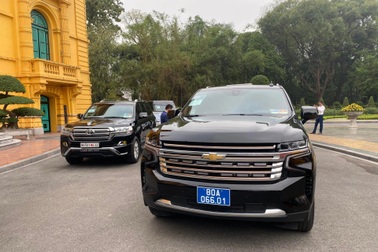 Ngoại trưởng Mỹ được hộ tống bằng xe gì khi sang thăm Việt Nam?