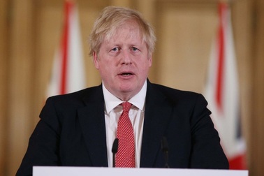 Chính phủ Anh đối mặt nguy cơ thành "điểm nóng" dịch Covid-19