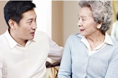 Chiếc điện thoại thông minh không ngờ đo được lòng tôi dành cho mẹ