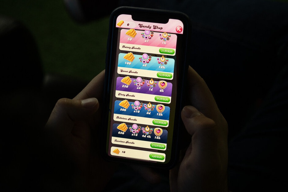 Game mobile gây nghiện và rút tiền người chơi tinh vi như thế nào? - 4 Game mobile gây nghiện và rút tiền người chơi tinh vi như thế nào? - 4