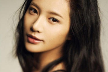 Nữ diễn viên Trung Quốc qua đời vì ung thư ở tuổi 28 