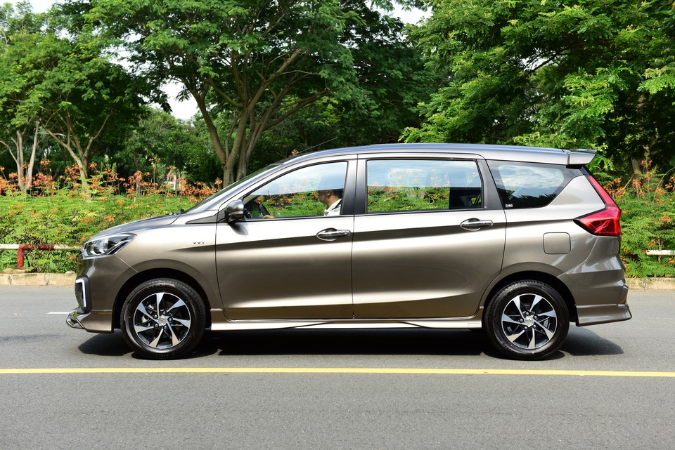 Việt Nam Suzuki thay đổi tình thế ngoạn mục trong thời điểm khó khăn của thị trường ô tô - 4 Việt Nam Suzuki thay đổi tình thế ngoạn mục trong thời điểm khó khăn của thị trường ô tô - 4