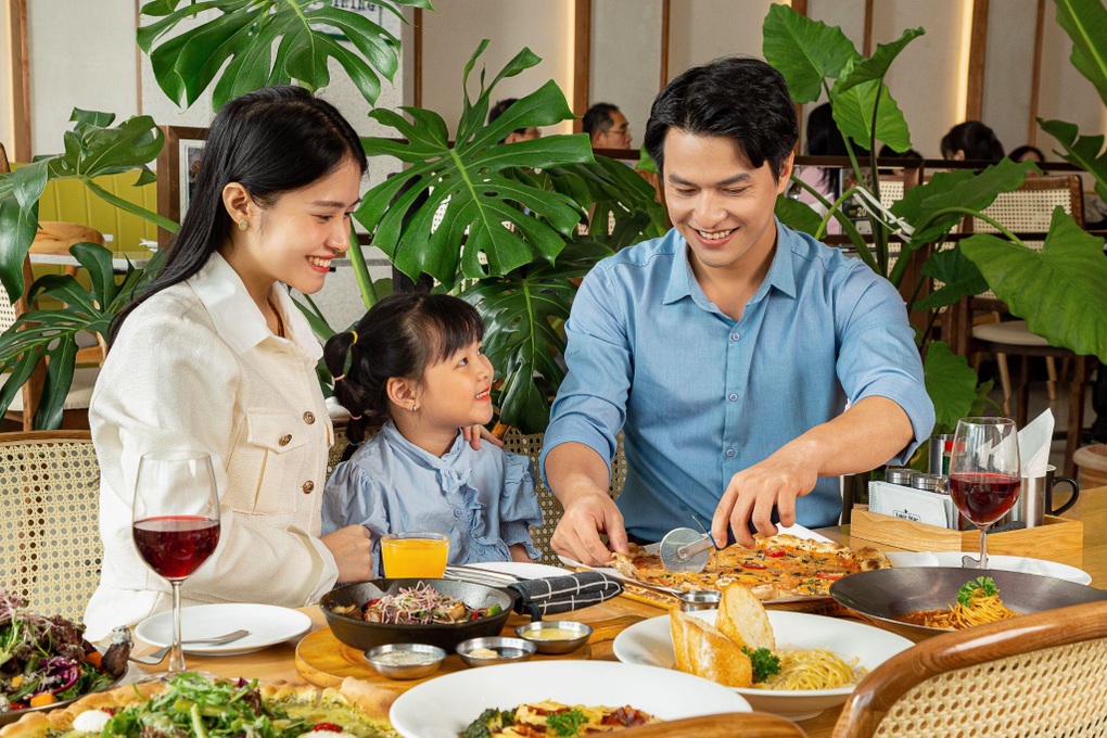 Table Star Hà Nội - Địa điểm ấm cúng dành cho gia đình - 2 Table Star Hà Nội - Địa điểm ấm cúng dành cho gia đình - 2