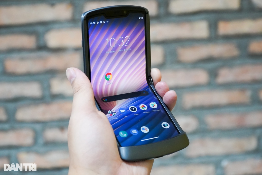 Loạt smartphone màn hình gập đáng chờ đợi cuối năm 2022 - 2 Loạt smartphone màn hình gập đáng chờ đợi cuối năm 2022 - 2