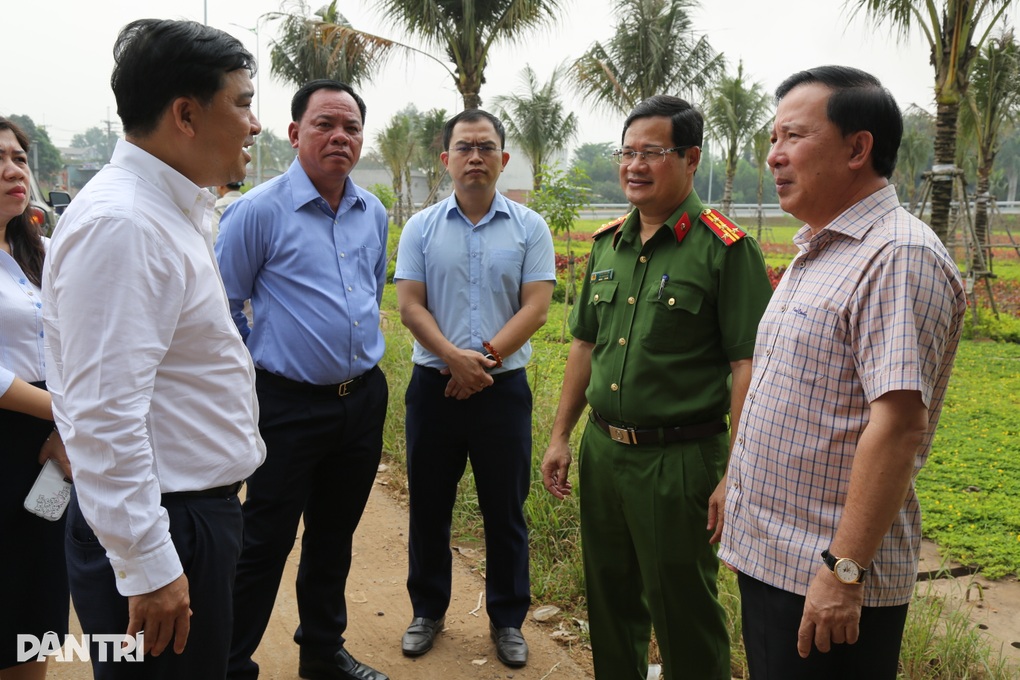 Tân Chủ tịch tỉnh Đồng Nai thị sát các nút giao kết nối sân bay Long Thành - 2