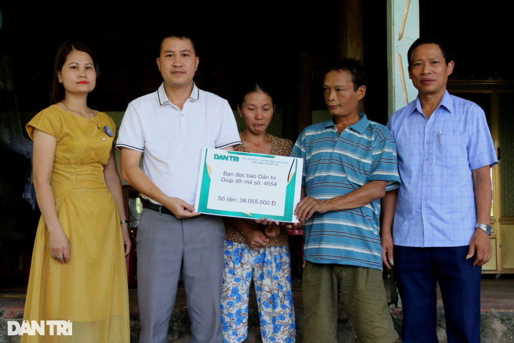 Bé trai 3 tuổi không thể chiến thắng căn bệnh ung thư quái ác - 2 Bé trai 3 tuổi không thể chiến thắng căn bệnh ung thư quái ác - 2