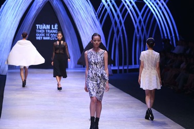 Tuần lễ thời trang quốc tế ra mắt tại Hà Nội