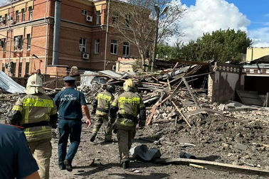 Thành phố cảng của Nga nghi bị tấn công tên lửa