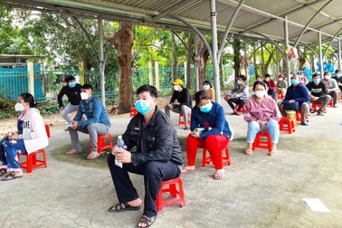 Vì sao tỷ lệ lao động tự do An Giang nhận tiền hỗ trợ còn thấp?