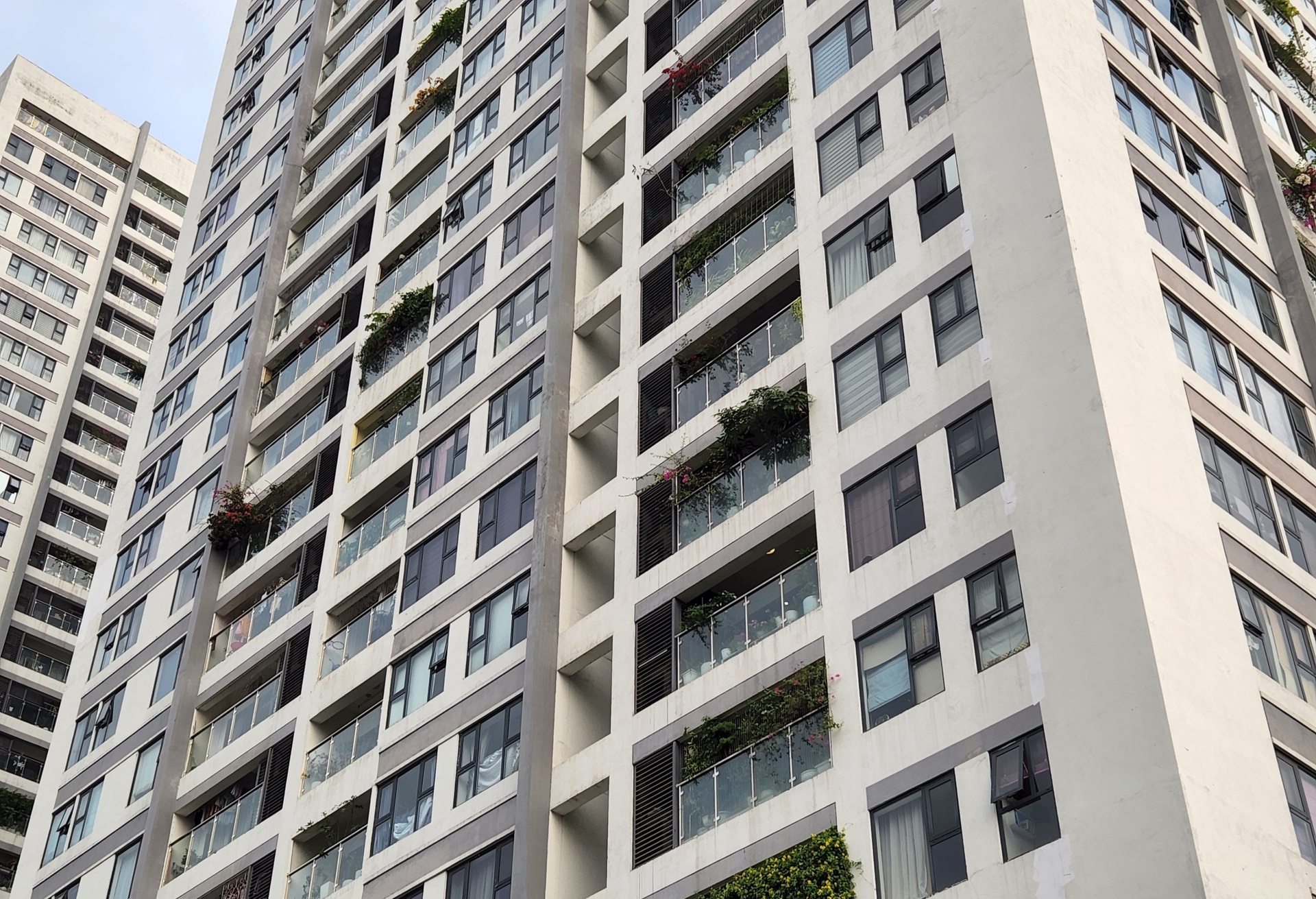 Hàng loạt đất vàng nhà máy sau di dời được nhồi chung cư cao tầng - 9 Hàng loạt đất vàng nhà máy sau di dời được nhồi chung cư cao tầng - 9