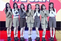 Phong cách thời trang Athleisure bắt nguồn từ đồng phục học sinh