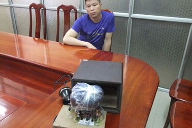 Trốn viện tâm thần đi buôn ma túy