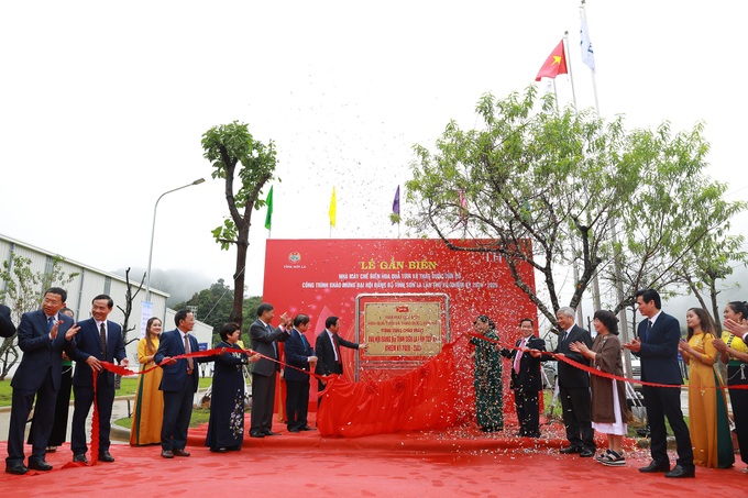 Tập đoàn TH khánh thành nhà máy chế biến hoa quả tươi và thảo dược tại Vân Hồ - Ảnh 2.