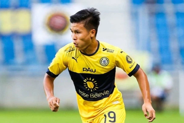 Tân binh V-League muốn chiêu mộ Quang Hải từ Pau FC