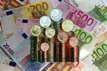 Đồng Euro mất giá trầm trọng vì bầu cử ở Đức