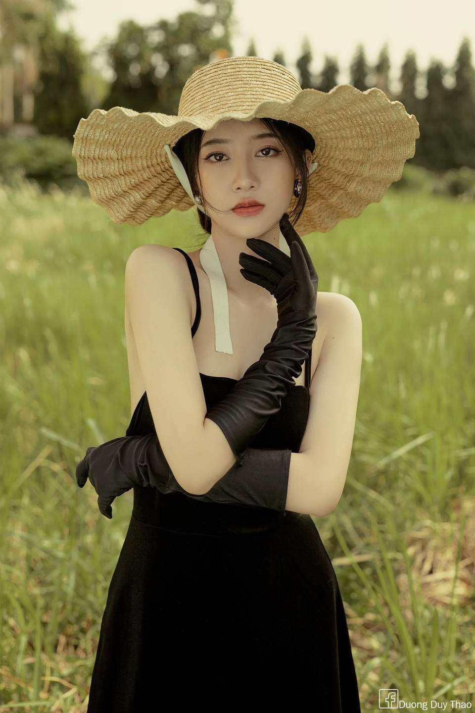 Ngẩn ngơ trước vẻ đẹp mong manh của nàng thơ Đà Lạt - 9 Ngẩn ngơ trước vẻ đẹp mong manh của nàng thơ Đà Lạt - 9