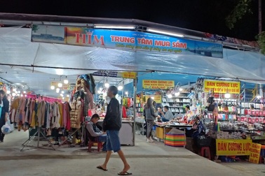 Trung tâm mua sắm không phép có thể "vượt mặt" lệnh tháo dỡ của Chủ tịch tỉnh Thừa Thiên Huế?