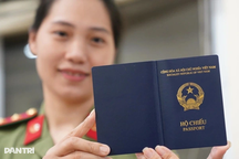 Cầm hộ chiếu Việt Nam, khách được miễn thị thực ở nơi nào trên thế giới?