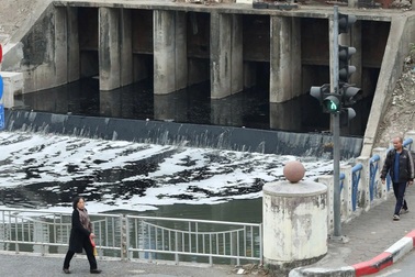 81 cống xả thải chảy thẳng vào sông Tô Lịch: "Không chấp nhận được"