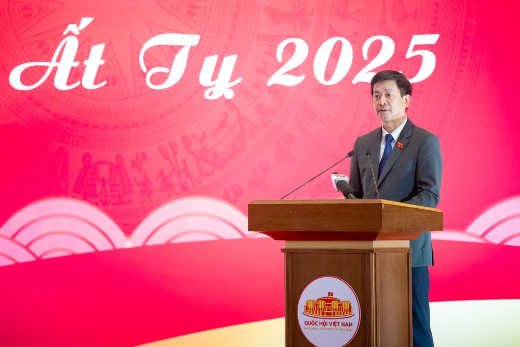 Chủ tịch Quốc hội: Chung sức thực hiện tốt việc sắp xếp, tinh gọn bộ máy - 1 Chủ tịch Quốc hội: Chung sức thực hiện tốt việc sắp xếp, tinh gọn bộ máy - 1