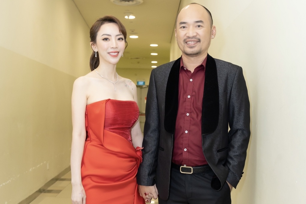 Thu Trang mong Tiến Luật ra về sớm ở Anh trai vượt ngàn chông gai - 3 Thu Trang mong Tiến Luật ra về sớm ở Anh trai vượt ngàn chông gai - 3