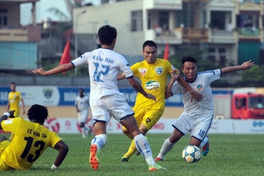 Vòng đấu “kỳ lạ” nhất V-League 2015