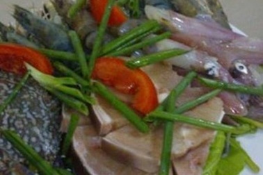 Cẩn thận với lẩu hải sản giá rẻ