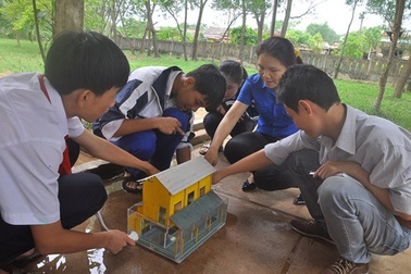 Độc đáo ngôi nhà “chống lũ, chống bão” của học sinh Quảng Trị