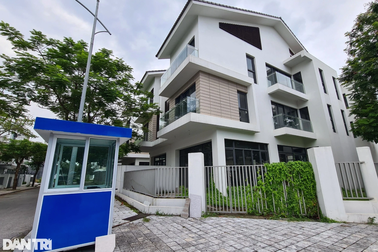 Giao dịch biệt thự, nhà phố TPHCM thấp nhất 5 năm qua