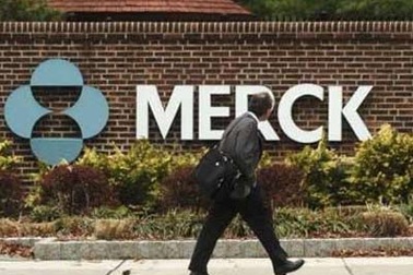 Mỹ: Cảnh báo tác dụng phụ của thuốc trị hói và phì đại tuyến tiền liệt