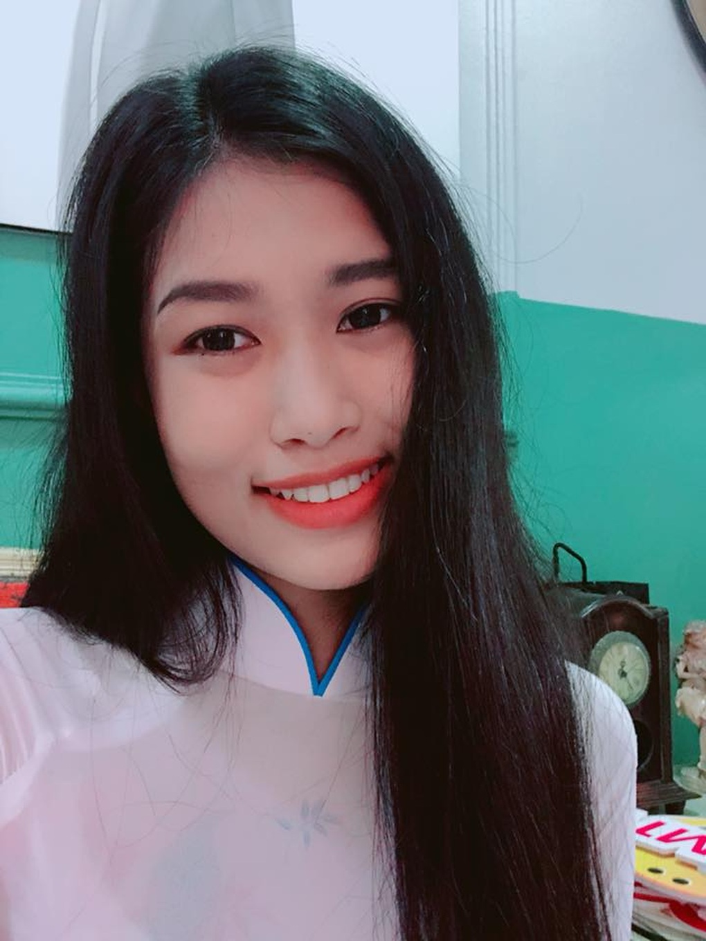 Tân Hoa hậu Thiên Ân: Từng nặng 75kg, bị rạn da vùng ngực vì giảm cân nhanh - 13 Tân Hoa hậu Thiên Ân: Từng nặng 75kg, bị rạn da vùng ngực vì giảm cân nhanh - 13