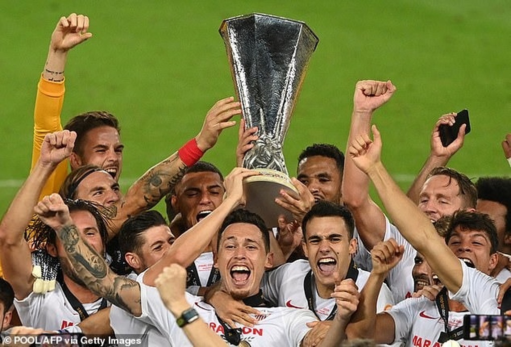 HLV Jose Mourinho không e ngại kỷ lục vô địch Europa League của Sevilla - 1 HLV Jose Mourinho không e ngại kỷ lục vô địch Europa League của Sevilla - 1